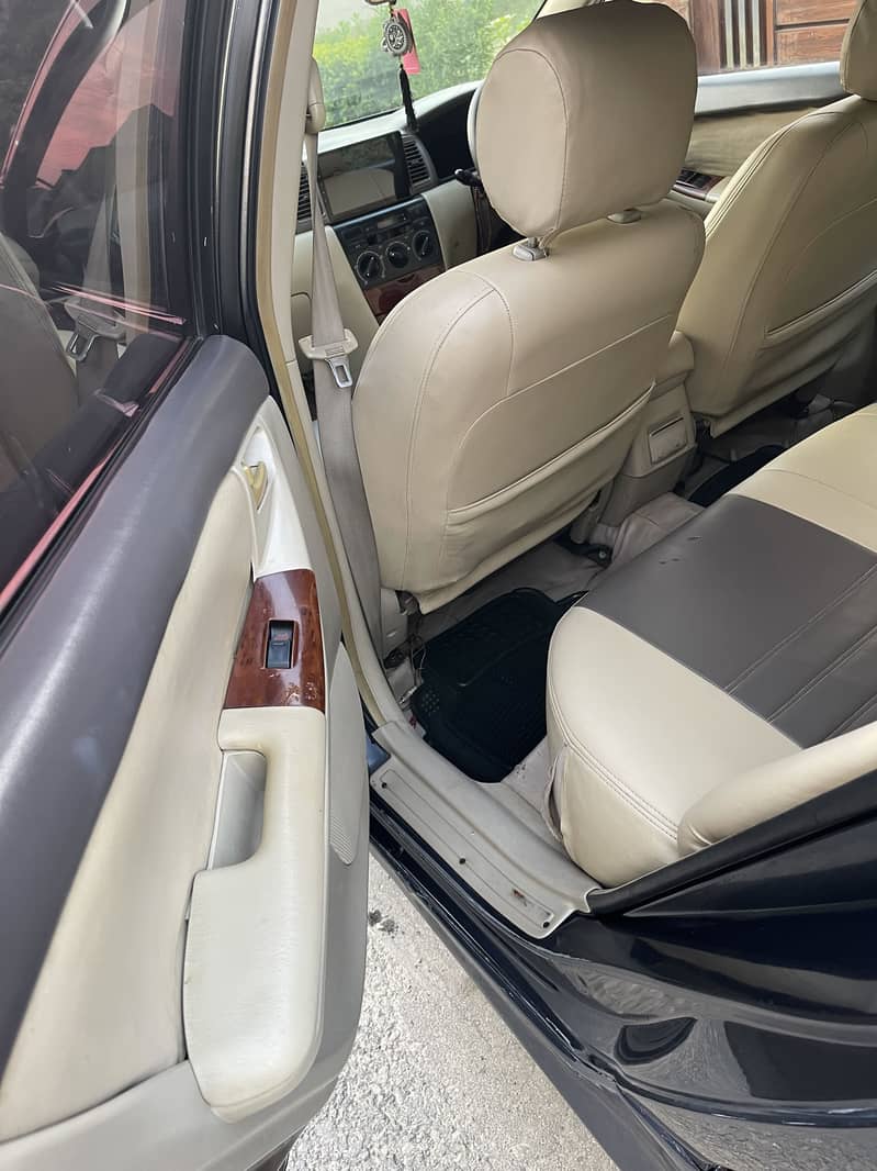 Se saloon Automatic 8
