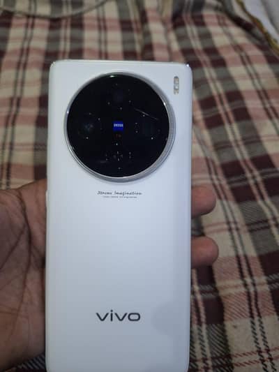 Vivo  x100 12/256