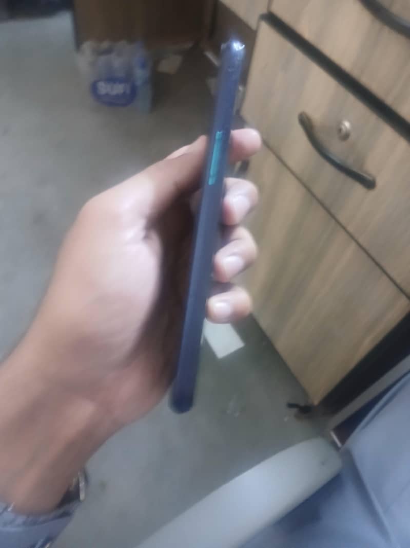 Oppo A3s 3