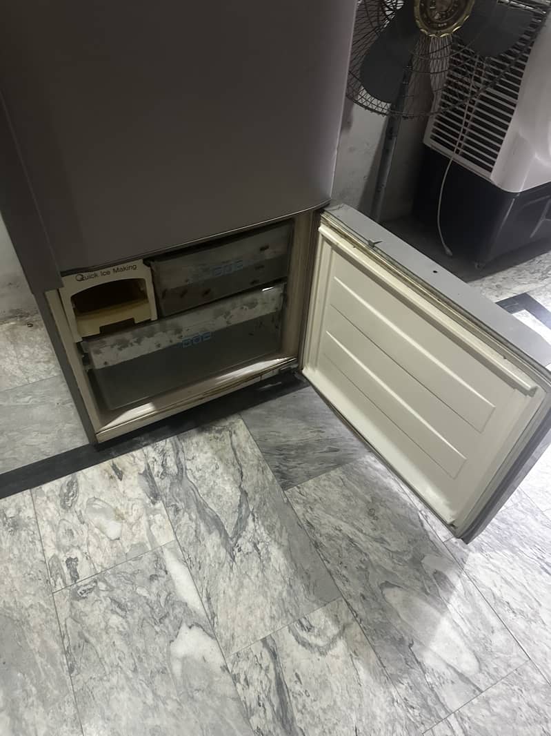 Panasonic large fridge 2