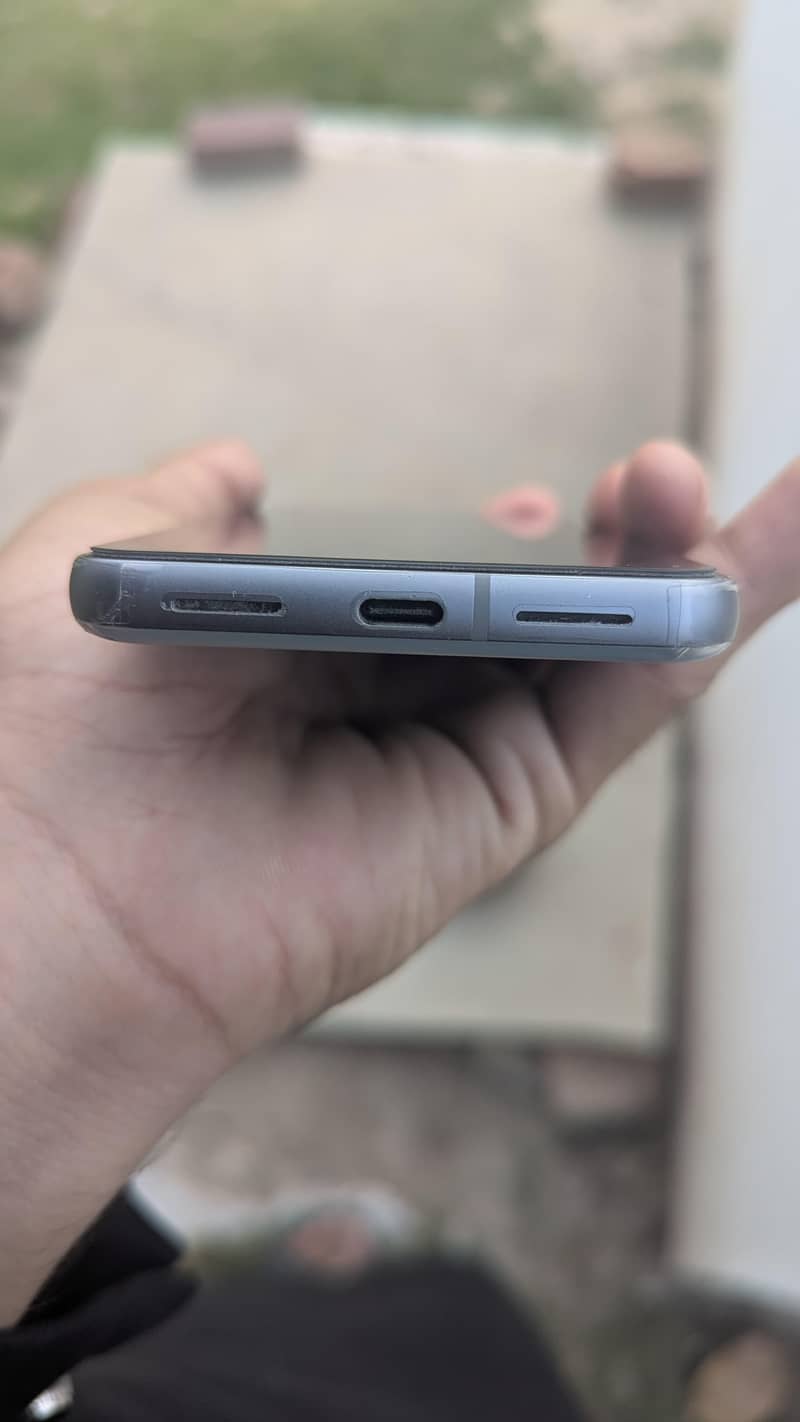 google pixel 8 4