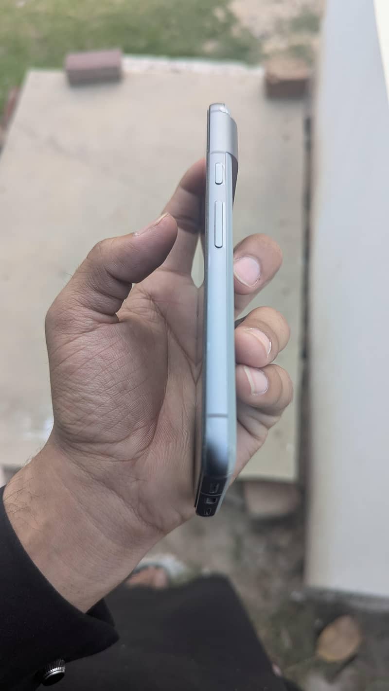 google pixel 8 5