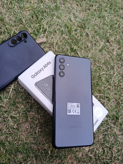 Samsung A04s