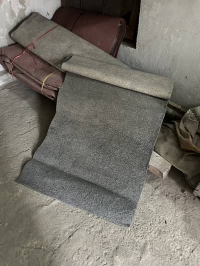 Wall to Wall Room Carpets – Grey & Red | Good Condition