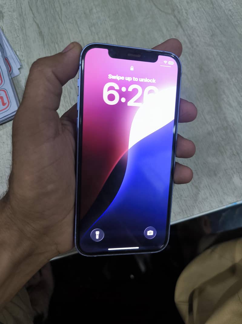 iPhone 12 1