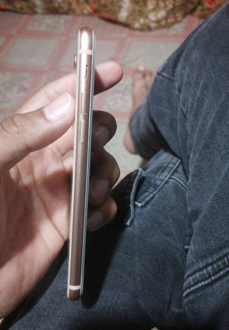 iphone 8 2