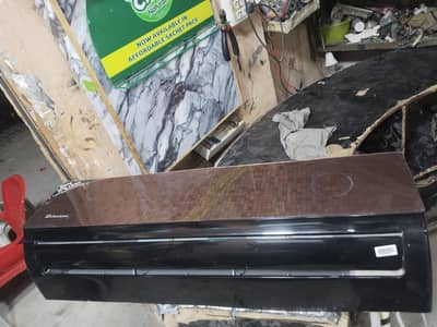 Ac for Sale Dawlance non inverter 1.5 ton Good Condition