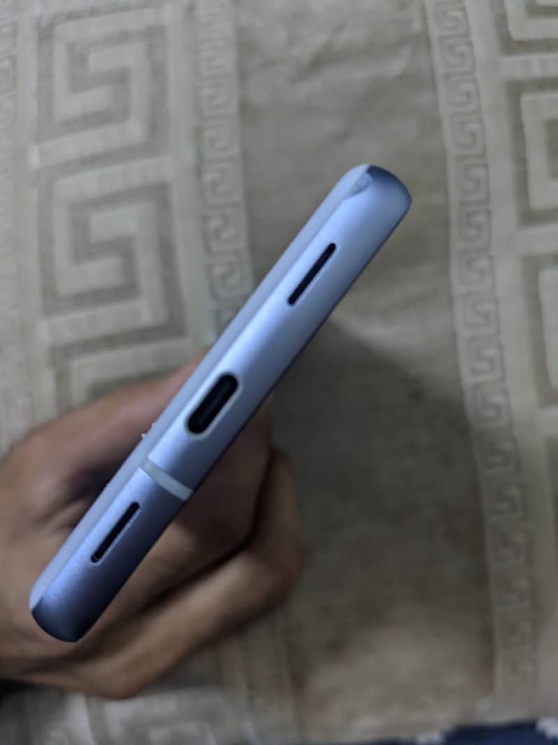 Google pixel 7a 6