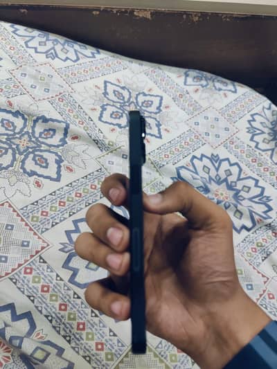 I PHONE 14 FACTORY(EXCHANGE POSSIBLE)
