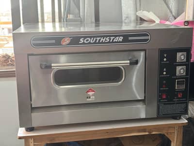 Brand new condition oven