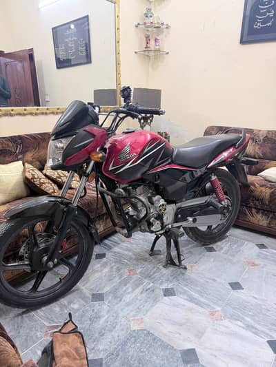 Honda cb 125f 2022