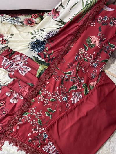 Doria Lawn Stitched 3Pc Suit