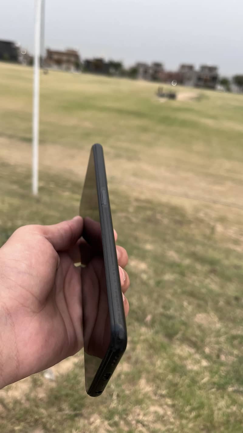 Oppo A96 0