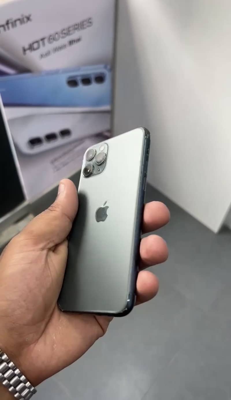 IPHONE 11 pro 1