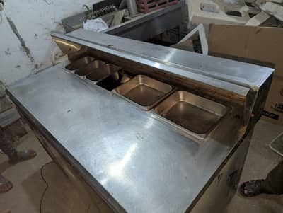 chiller 5 feet salad bar 4feet 5 inch