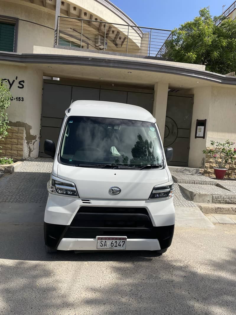 Hijet 8