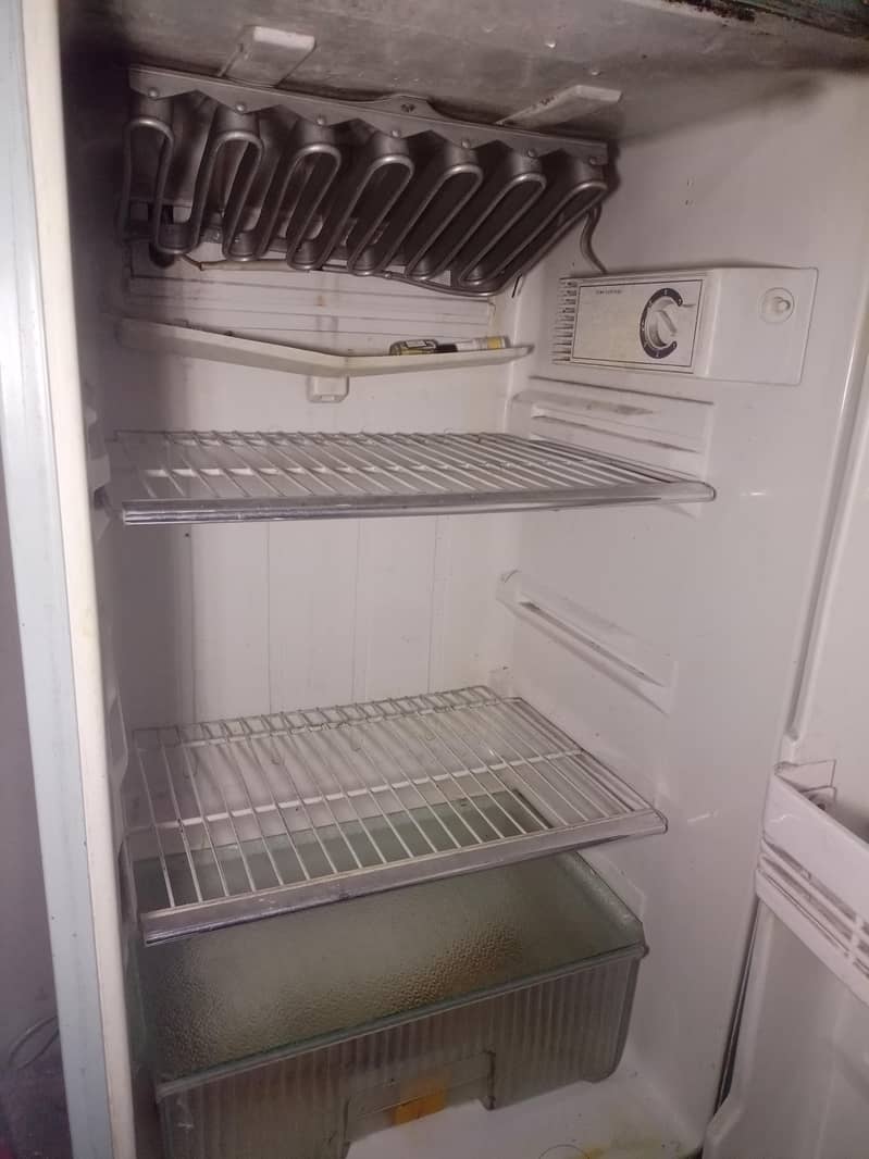 Singer Fridge 4