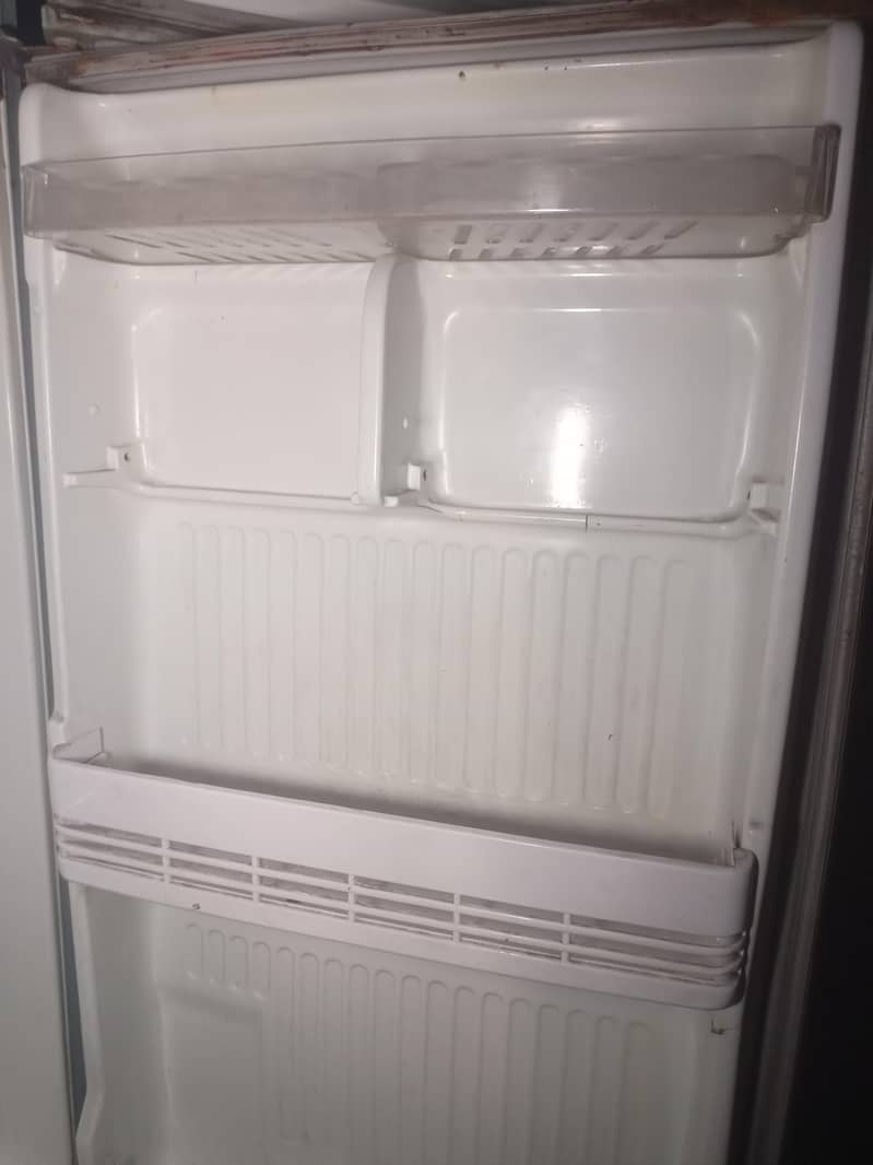 Singer Fridge 5