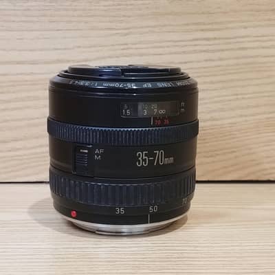 Canon 35-70mm lens f3.5-4.5