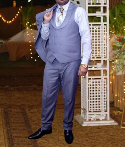 pent coat for groom only one time use condition 10 by 10