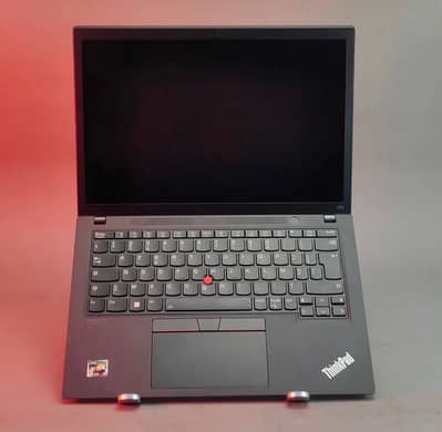 Lenovo Thinkpad X13 Gen3 Ryzen 5 6000 series 16/256GB  4GB Graphics