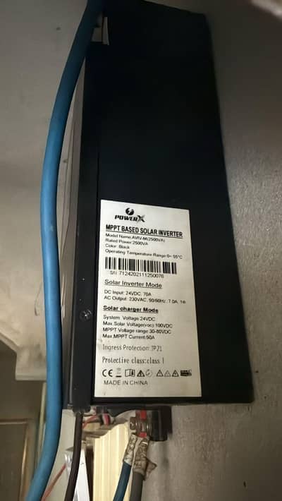 Power X 2500VA MPPT Solar Inverter 24V