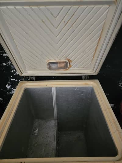 Deep freezer for sale