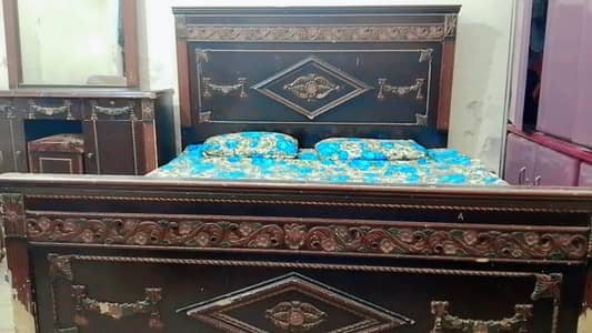 Bed King Size