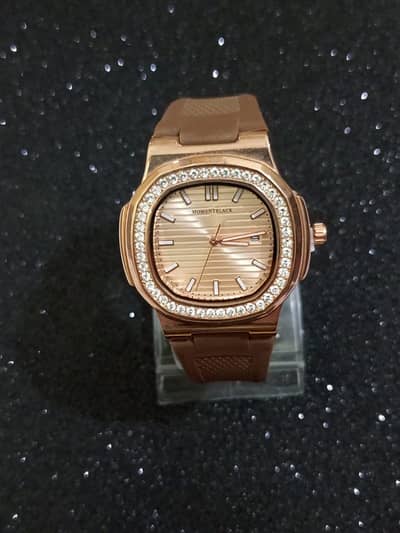 men's watch with luxury look