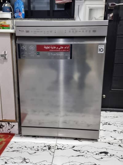 LG dishwasher brand new