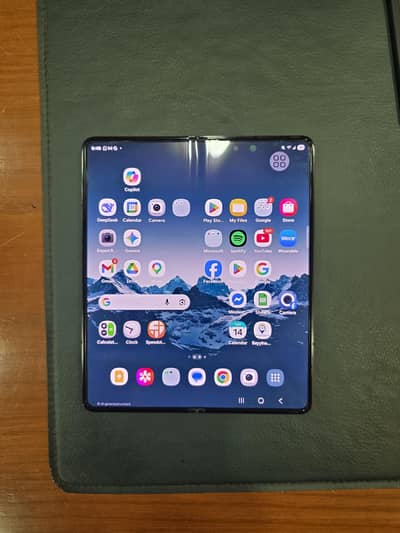 Samsung Z Fold 5 512GB - 10/10 Condition + Box & Pen - Great Battery