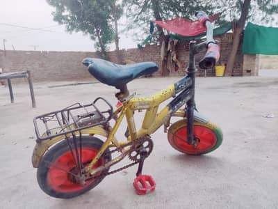 KIDS CYCLE (WITH SUPPORT WHEELS)