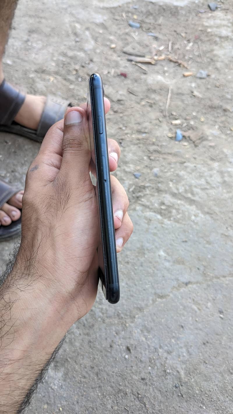 iphone se 3 4