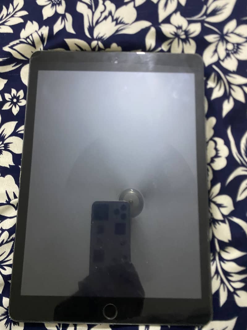 Ipad 8th generation 1