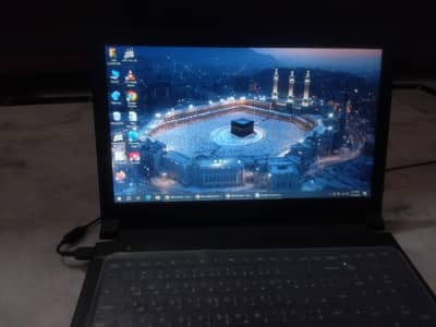 Lenovo ram 8 GB/ SSD 128 GB/ HD 108 GB