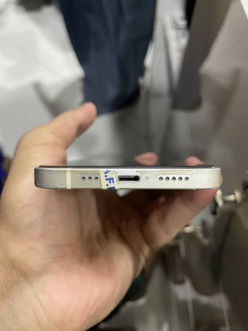 Iphone 12 3
