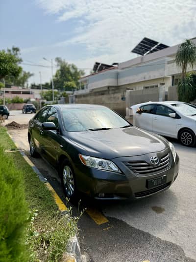 Toyota camry G 2.4