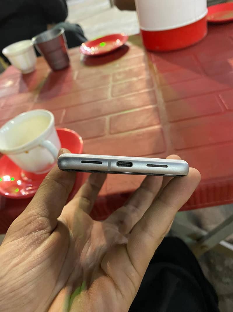 Google pixel 7 4