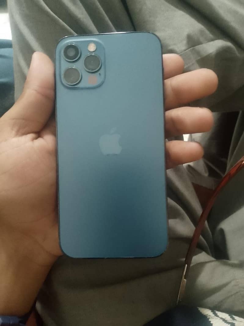 iPhone 12 Pro 0