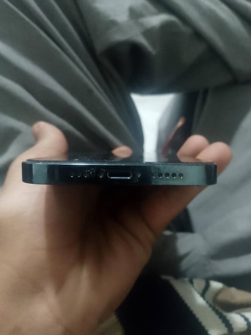 iPhone 12 Pro 3