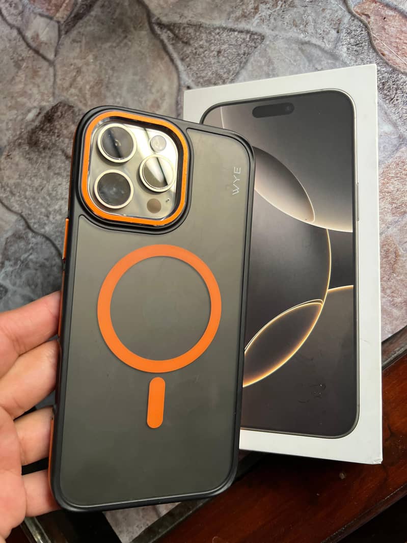 Iphone 16 pro max 3