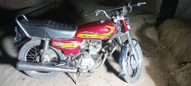 Honda CG 125 Model 2008 - Neat & Clean Condition