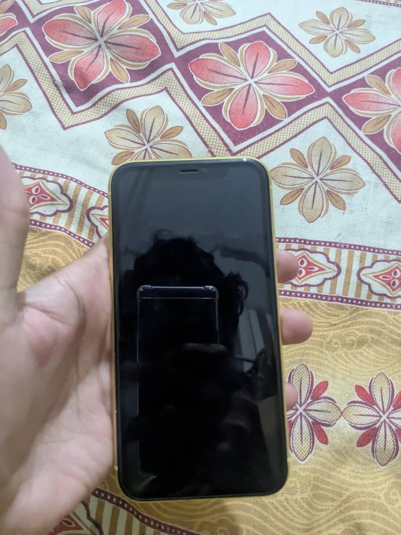 iphone 11 3