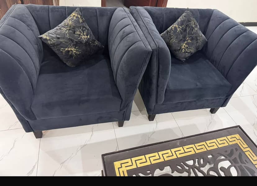 Sofa 7 seater with Table 3