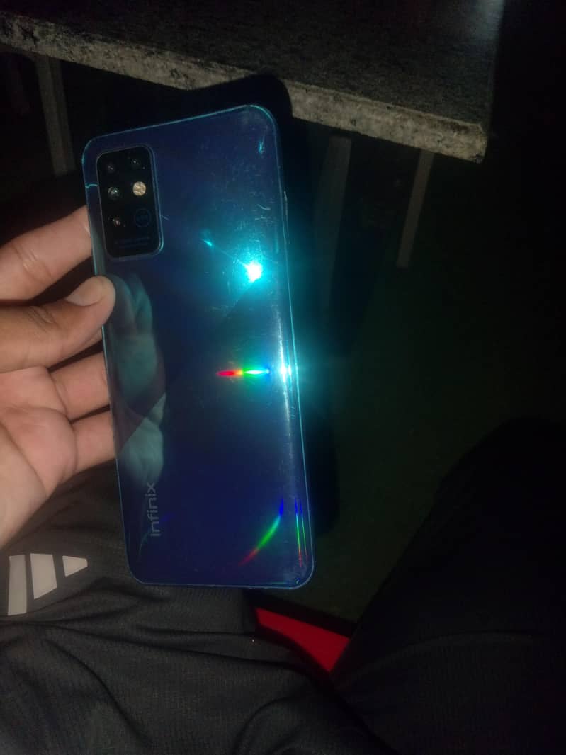 Infinix Note 8 1