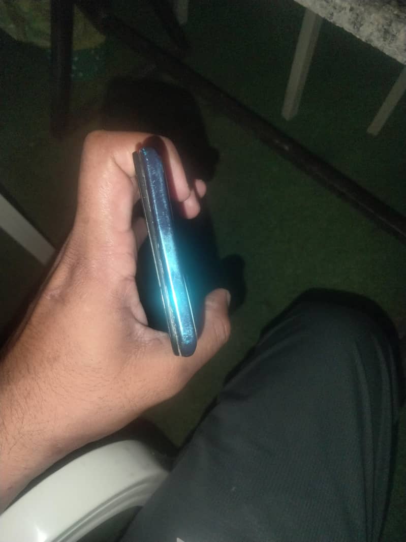 Infinix Note 8 4