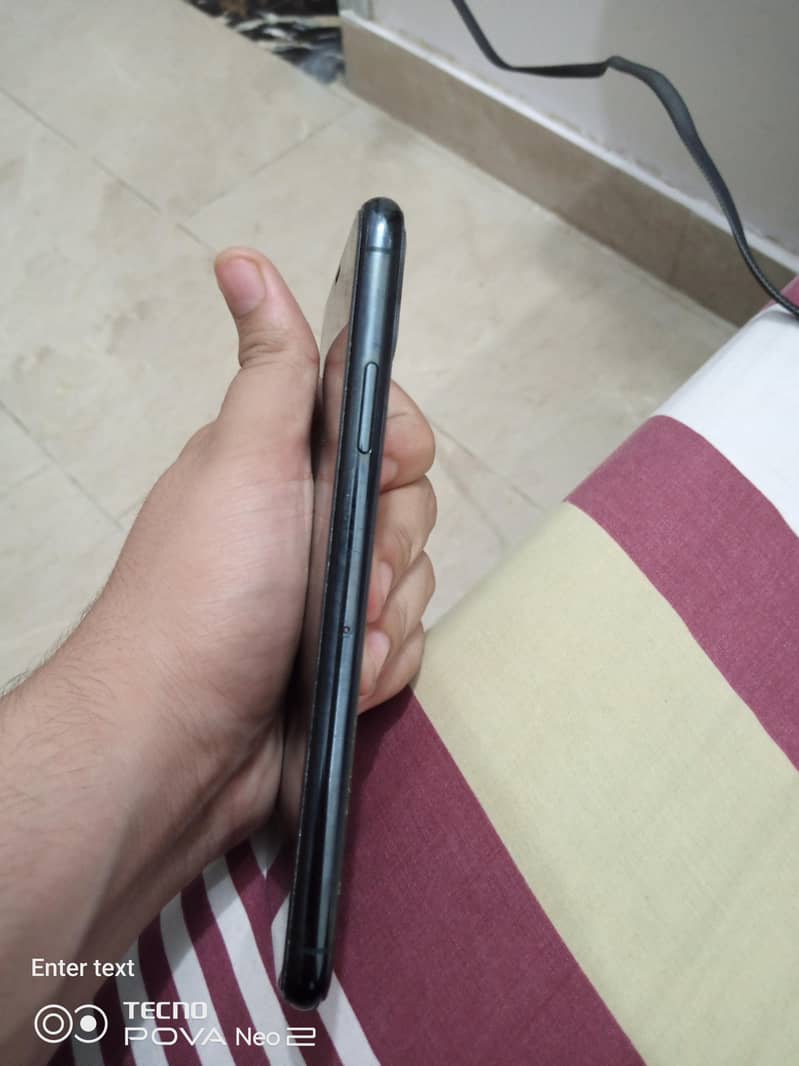 Iphone 11 pro max 5