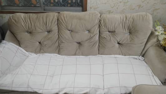 7 Seater Sofa Set Condition 10x8