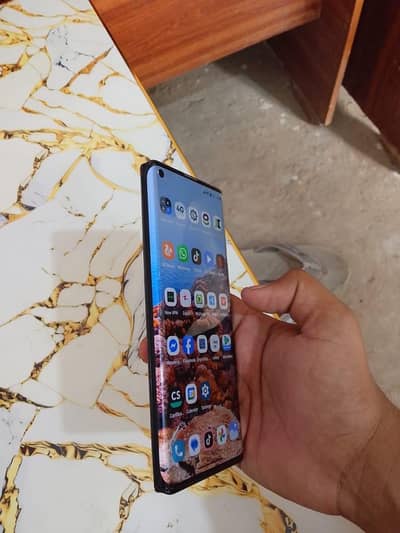 edge plus 12/256 GB