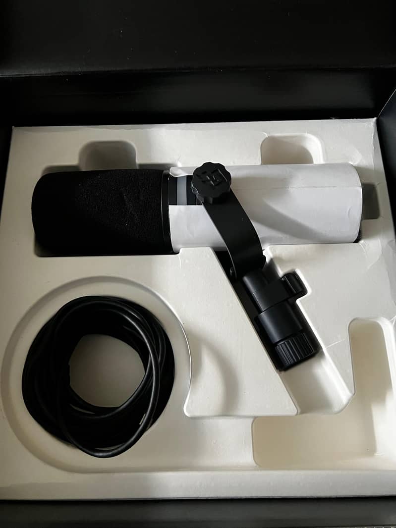 Beacn mic 4